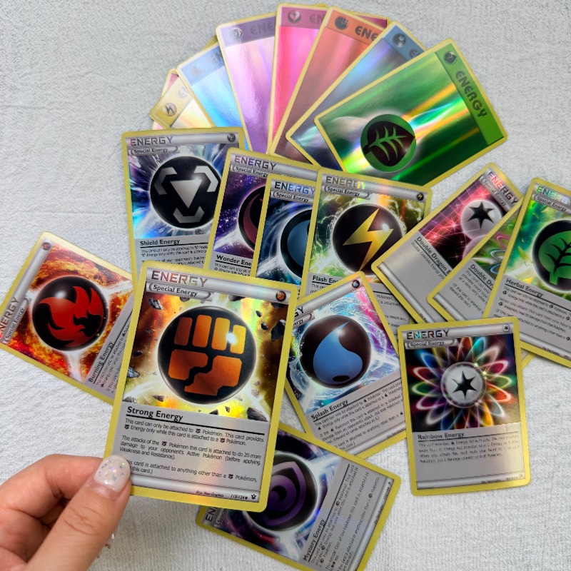 Carte da Collezione Pokémon Sp - Cardstock Paper Pack recensione e prezzo